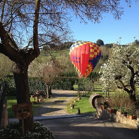 Podere Il Pero Couette-café 4*