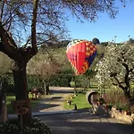 Bed & Breakfast Podere Il Pero 4*