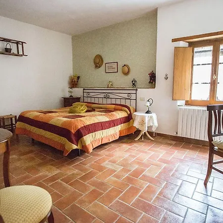 Podere Il Pero Bed & Breakfast Siena