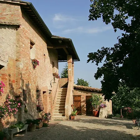Bed and Breakfast Podere Il Pero