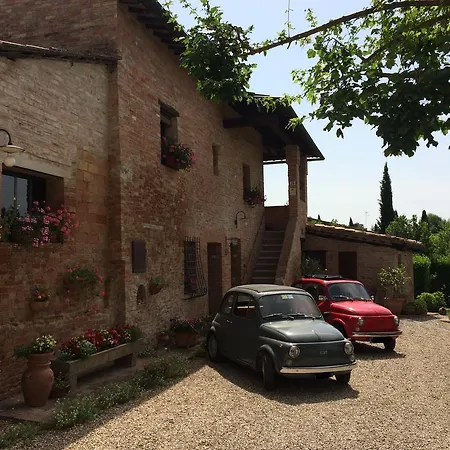 Bed and Breakfast Podere Il Pero